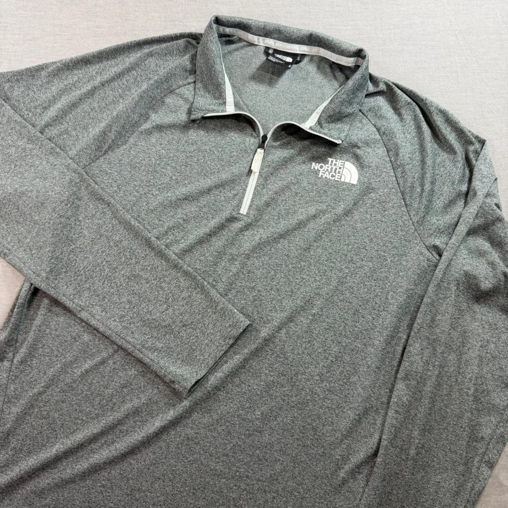 The North Face 1/4 Zip Pullover Mens M Gray Excellent Heathered Long Sleeve Top